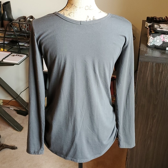 Amelia Austin size M/L gray glittery tunic - Picture 5 of 13